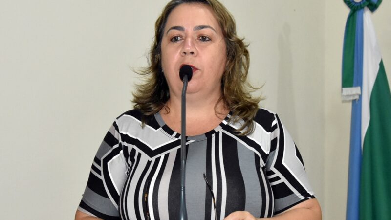 Iniciativa da Vereadora Claudia assinado por todos os vereadores de Glória de Dourados aprovam Moção de Apoio ao Congresso Nacional que trabalha contra a legalização do aborto.