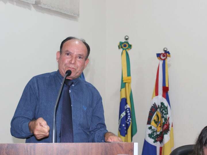 Vereador Carmo Felismino da Silva, (Sacolão) do Avante, solicita patrolamento de Travessão.