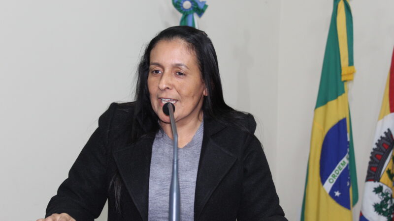 Vereadora Néia, PSD, solicita reforma do Posto de Saúde de Guaçulândia.