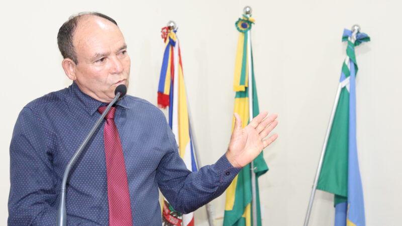 Vereador Carmo Felismino, AVANTE, solicita ao Poder Executivo Municipal, juntamente com a secretaria competente, que dê continuidade ao cascalhamento da 4ª linha Nascente, até quilômetro 10.