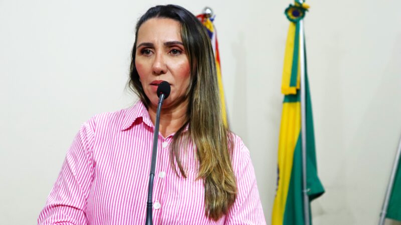 Vereadora Eliane Monteiro de Brito, MDB, solicita implantação de tratamento e acompanhamento de alunos com dislexia e TDAH na rede pública de ensino.