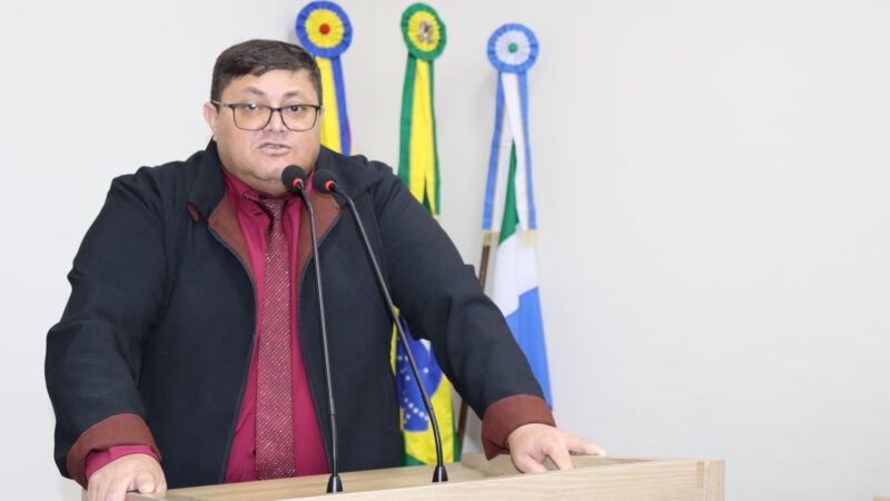 🌳 Bosque Municipal de Glória de Dourados proximo a prefeitura municipal pode receber melhorias e nova iluminação.